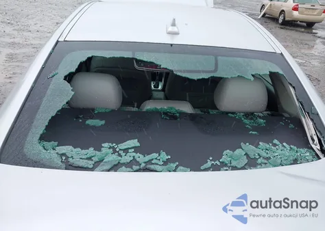 2014 Buick Verano из США, поврежденный, VIN 1G4PP5SK3E4141601